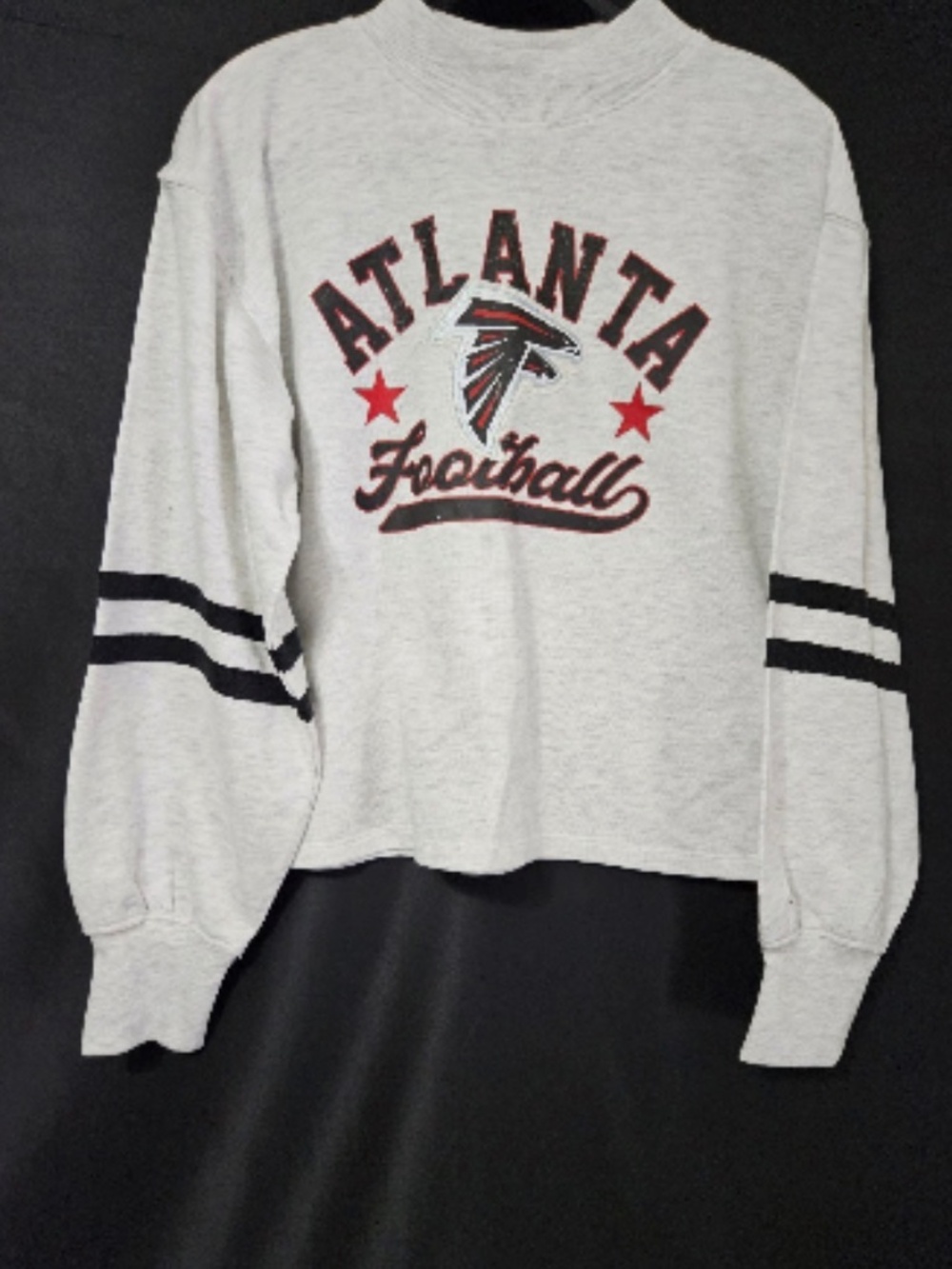 🏈 Atlanta Falcons NFL Sweatshirt — NWT